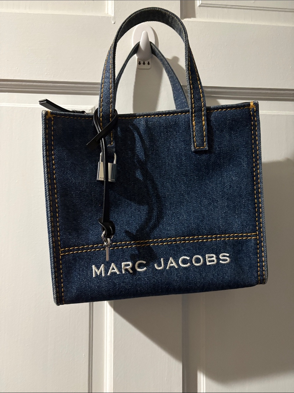 Marc Jacobs Dark Blue Denim Logo Tote crossbody GUC
